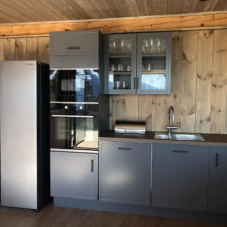 Vidsyn Midjås Camping