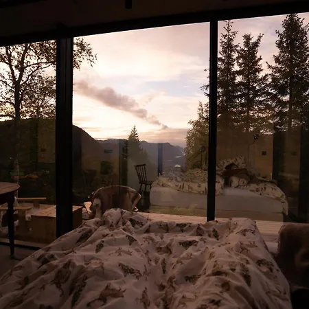 Vidsyn Midjås Camping Vistad