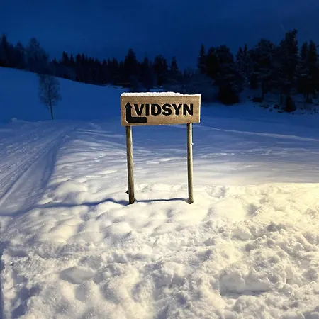 Vidsyn Midjas Campsite Vistad